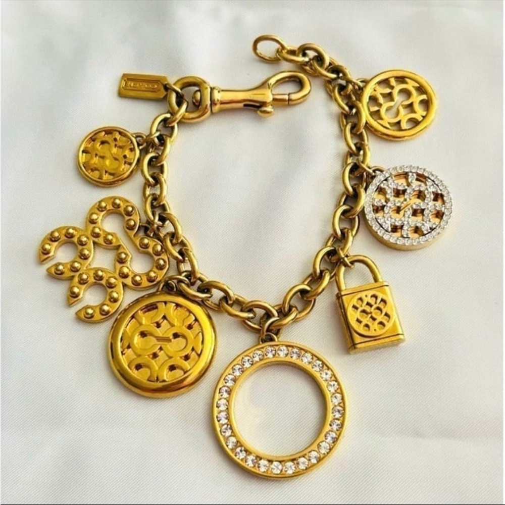 💰SOLD💰Vintage Coach Charm Bracelet - Picture 11 of 11